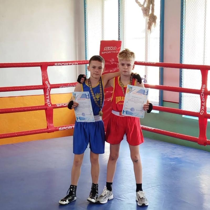 6 золотих та 4 срібні: десяток нагород для первомайських боксерів на змаганнях у Кривому Озері