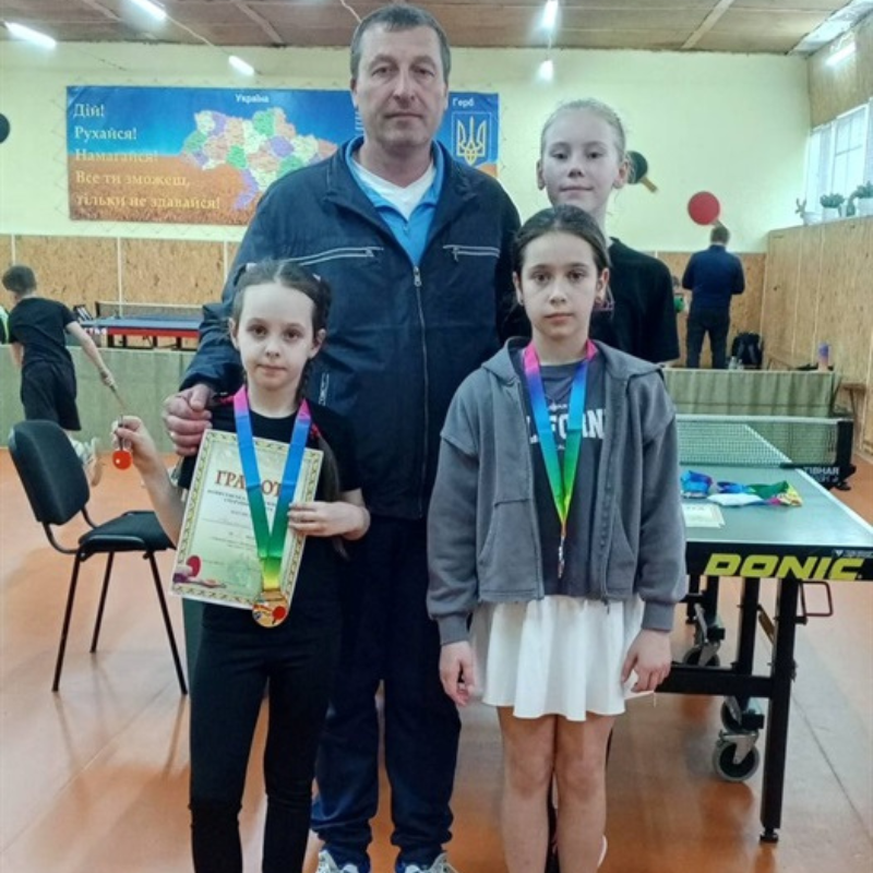 Перемоги, емоції і досвід: як виступили юні тенісисти з Первомайська у Вознесенську