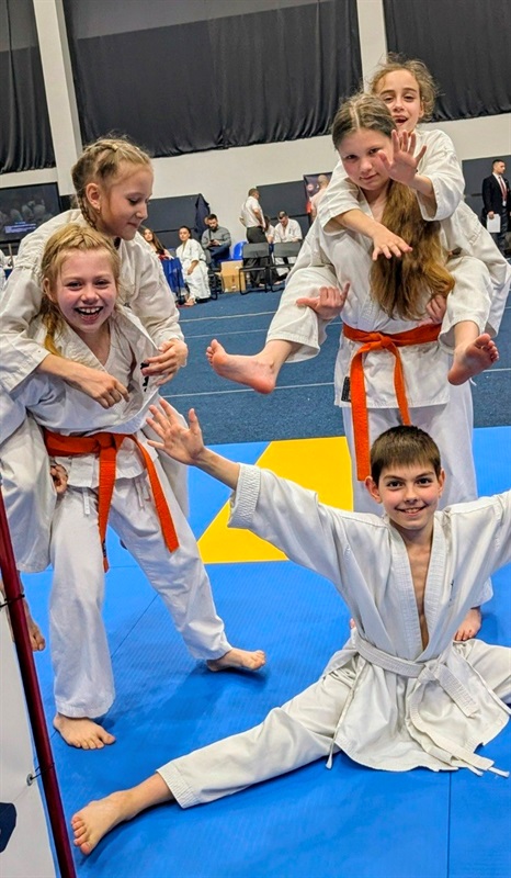 «Не на удачу, а на результат»: як первомайські каратисти виступили на чемпіонаті України в Дніпрі