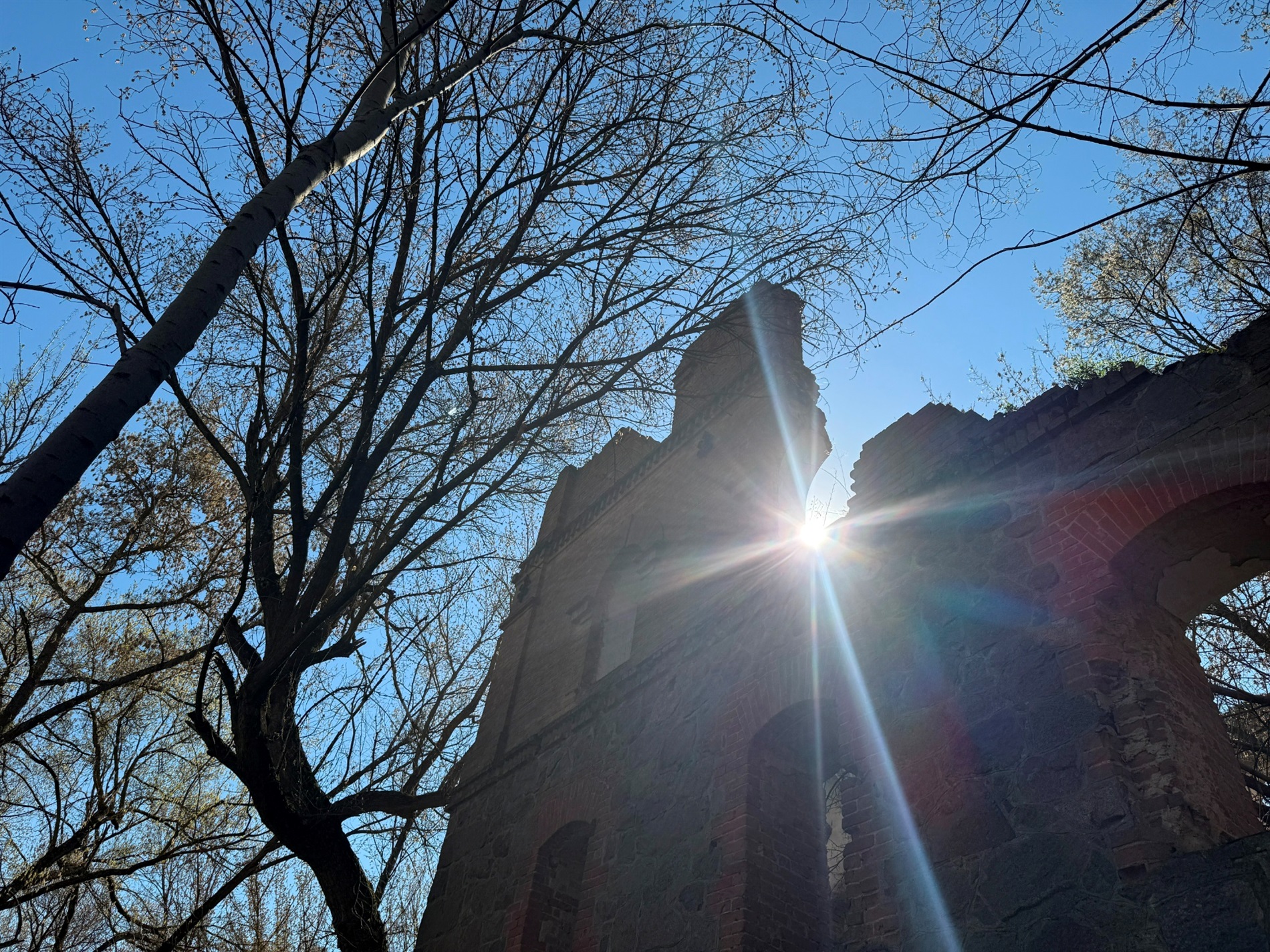 Мальовничі мури старого млина: фотоальбом і відеоекскурс цікавинками Первомайщини