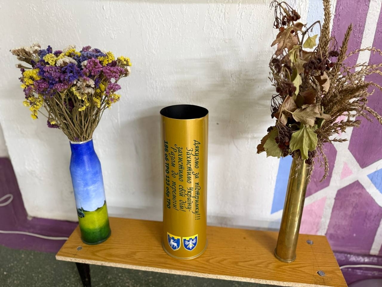 Паски, писанки і велика справа: у Первомайському ліцеї «Престиж» ярмаркували заради ЗСУ