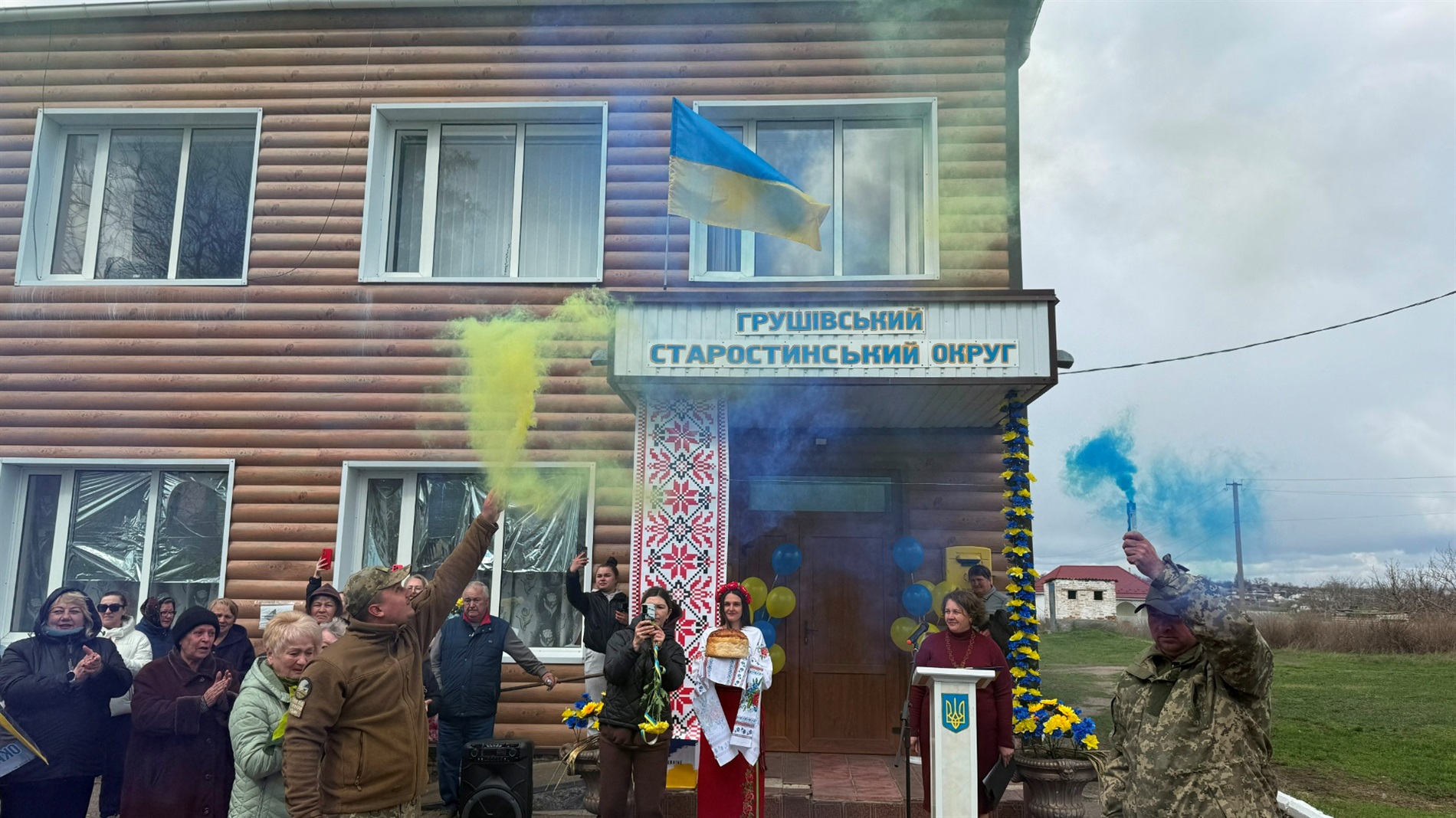 У Грушівці на Первомайщині зустріли звільненого захисника