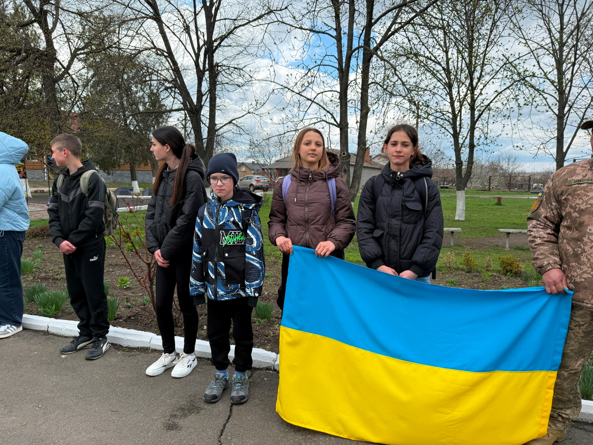 У Грушівці на Первомайщині зустріли звільненого захисника