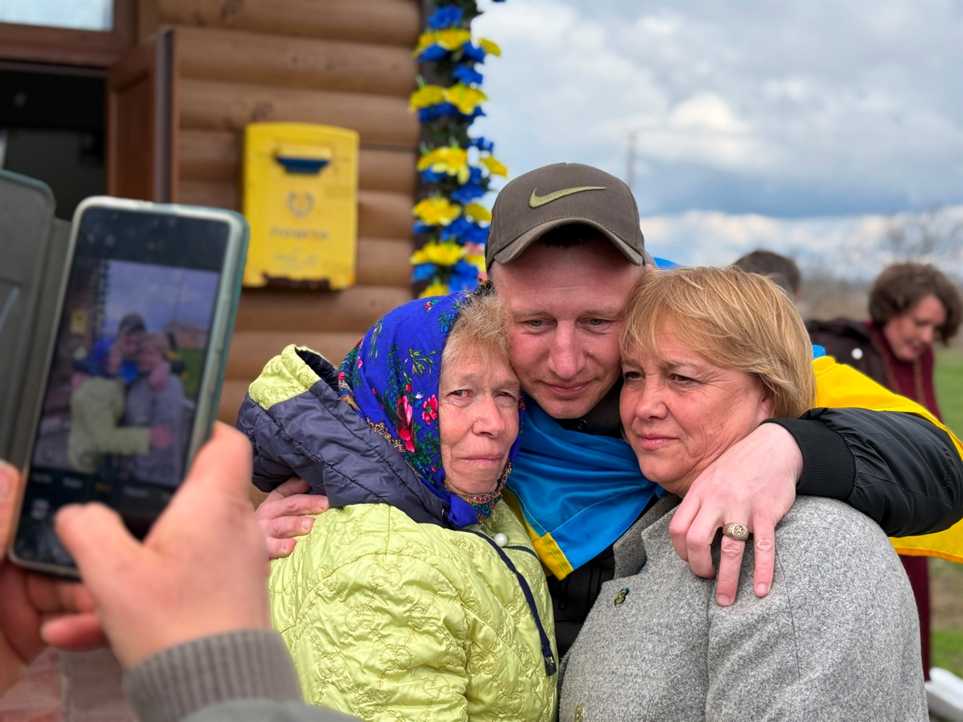 У Грушівці на Первомайщині зустріли звільненого захисника