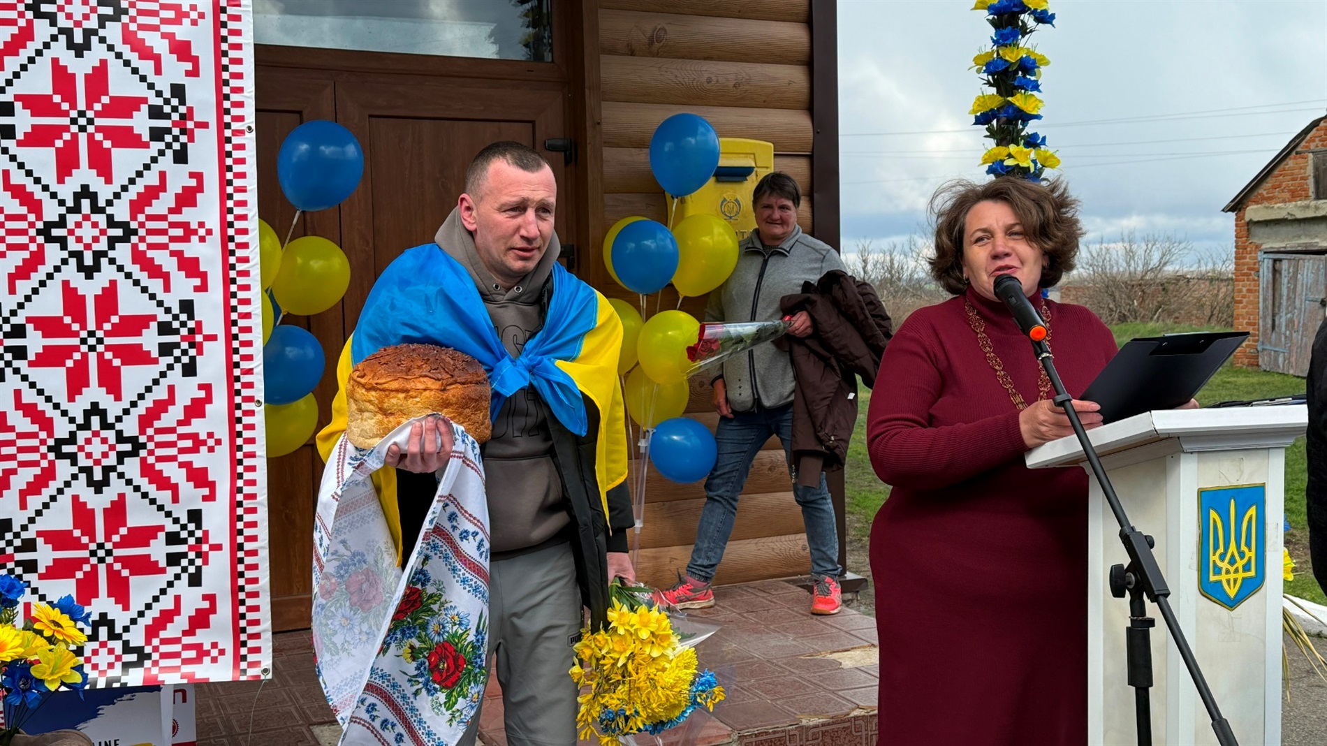 У Грушівці на Первомайщині зустріли звільненого захисника