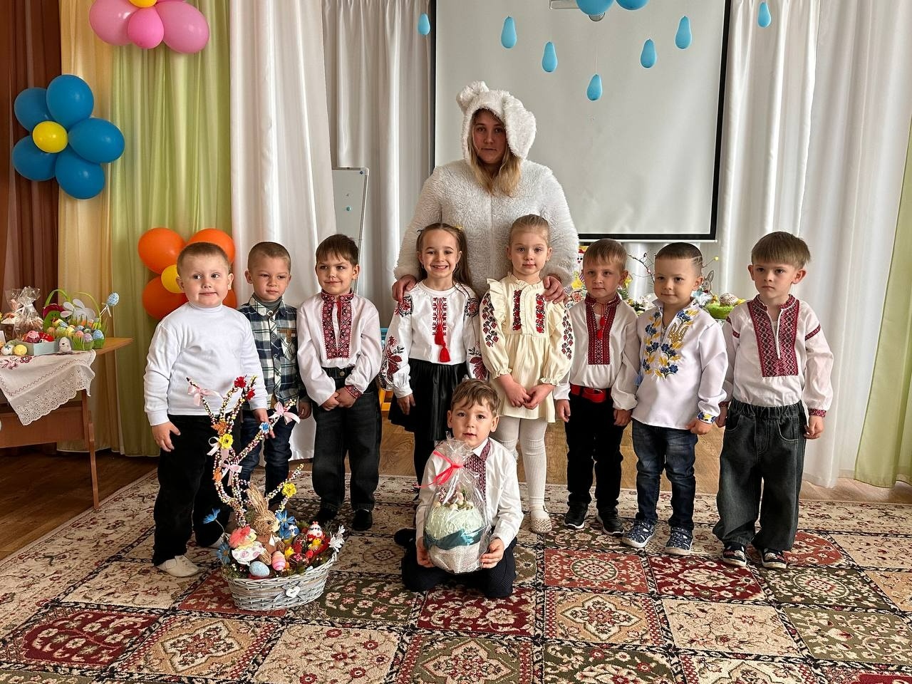 Великодній настрій для найменших у первомайському садочку «Ластівка»