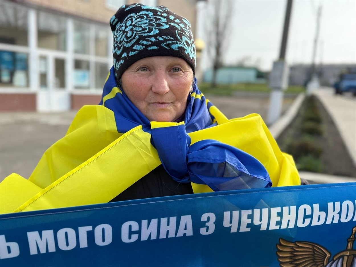 Лариса Амандурдиєва