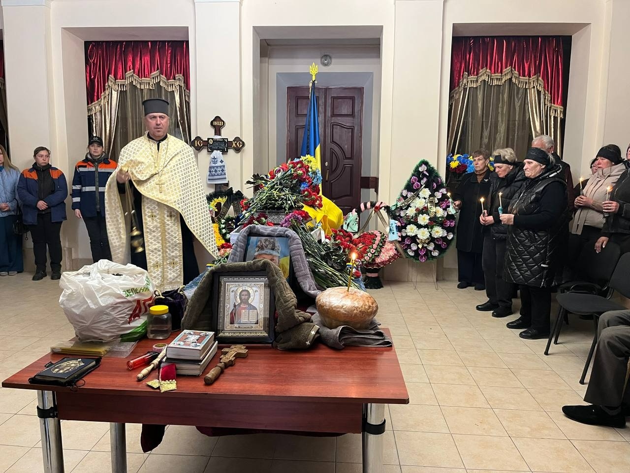 Первомайськ попрощався із захисником України Олександром Дудником