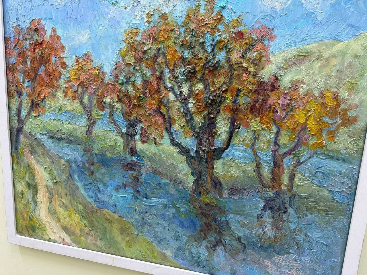 «Україна — це ми»: у Первомайську відкрилася виставка одеської художниці