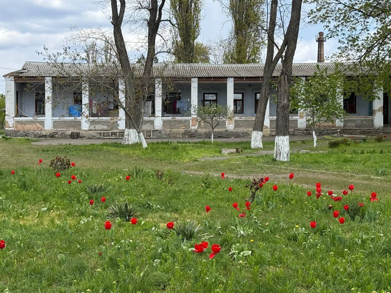 Людей селити ніде: у Первомайську центр для переселенців і людей без житла переповнений