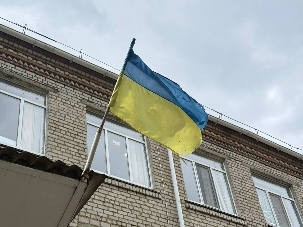 Військові, діти і Оскар: первомайська школа передала кошти на потреби Сил оборони. Фоторепортаж