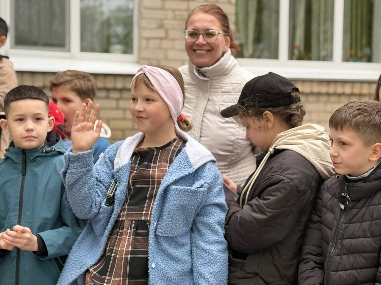 Військові, діти і Оскар: первомайська школа передала кошти на потреби Сил оборони. Фоторепортаж