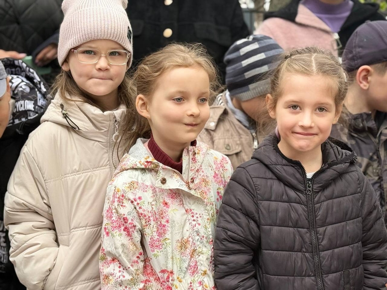 Військові, діти і Оскар: первомайська школа передала кошти на потреби Сил оборони. Фоторепортаж