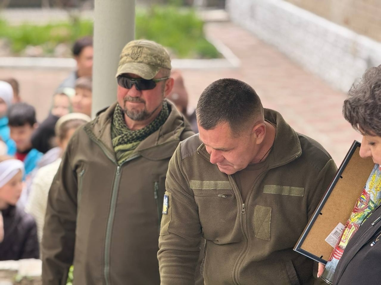 Військові, діти і Оскар: первомайська школа передала кошти на потреби Сил оборони. Фоторепортаж