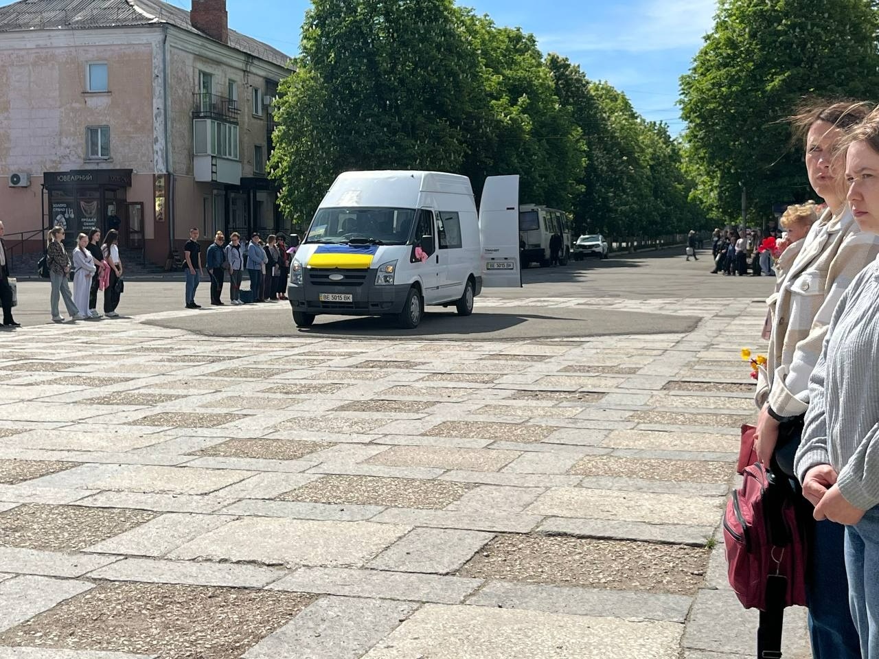 Первомайськ попрощався із сапером Андрієм Вороніним