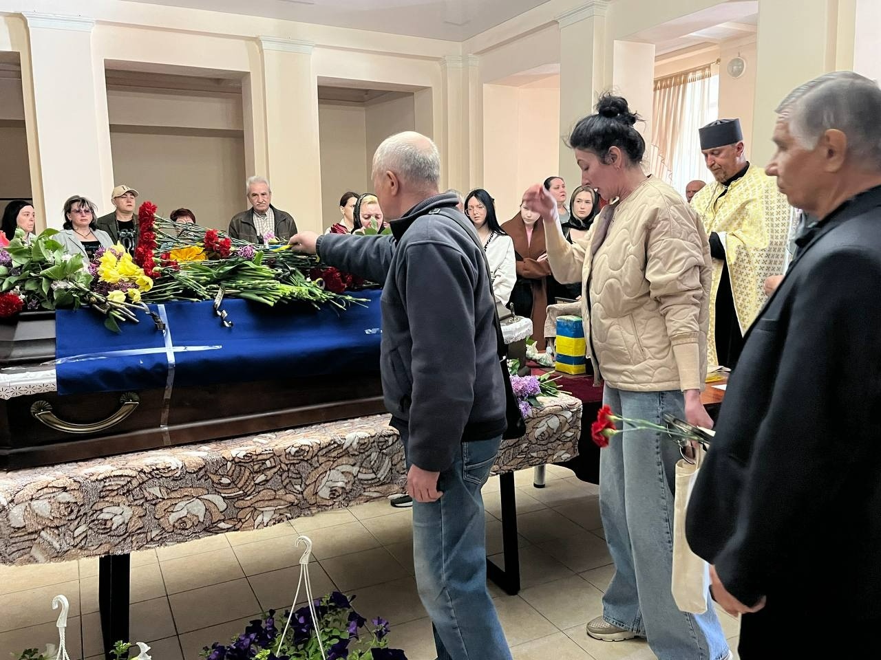 Первомайськ попрощався із сапером Андрієм Вороніним