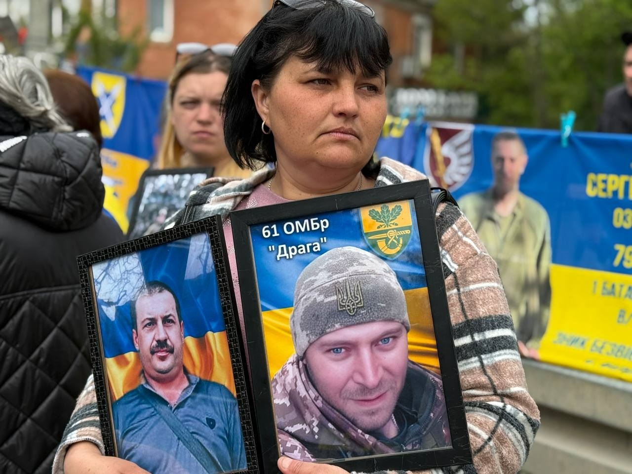 «Він обіцяв, що виживе»: у Первомайську акцію на підтримку військових доповнив автопробіг