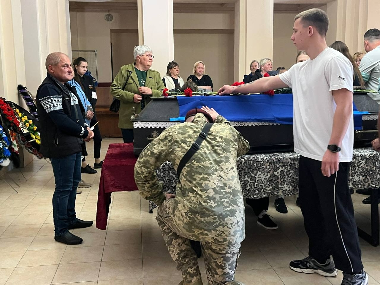 У Первомайську попрощалися із захисником Ярославом Заскальнюком