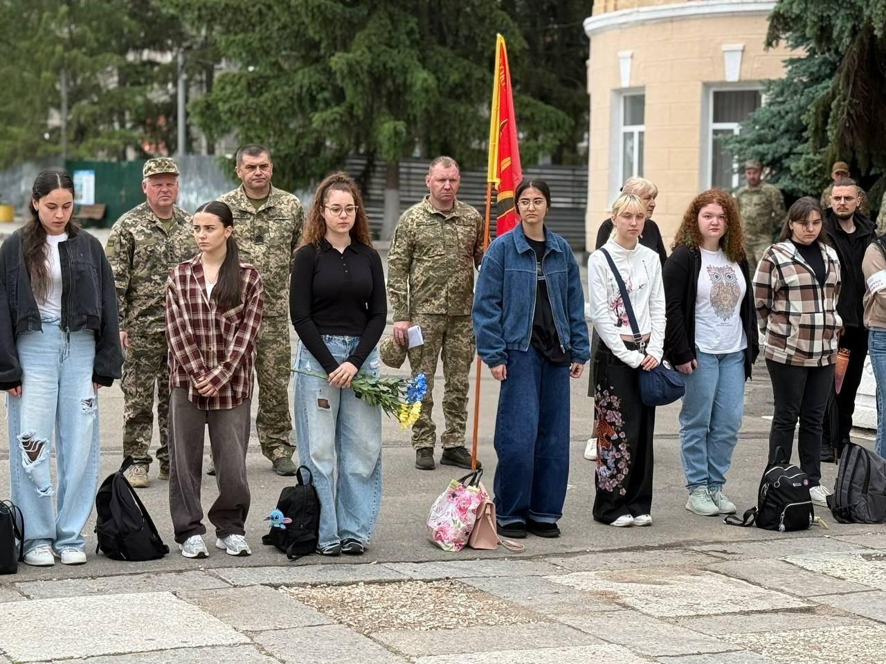 На щиті повернувся додому: Первомайськ прощається із Яном Косташенком