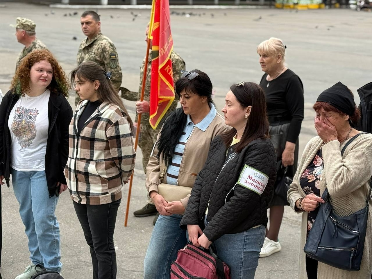 На щиті повернувся додому: Первомайськ прощається із Яном Косташенком
