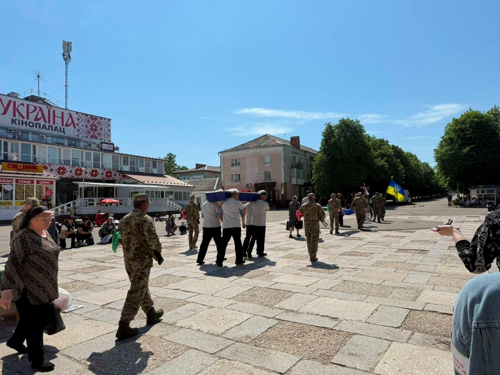 Первомайськ попрощався із захисником України Іваном Донцовим
