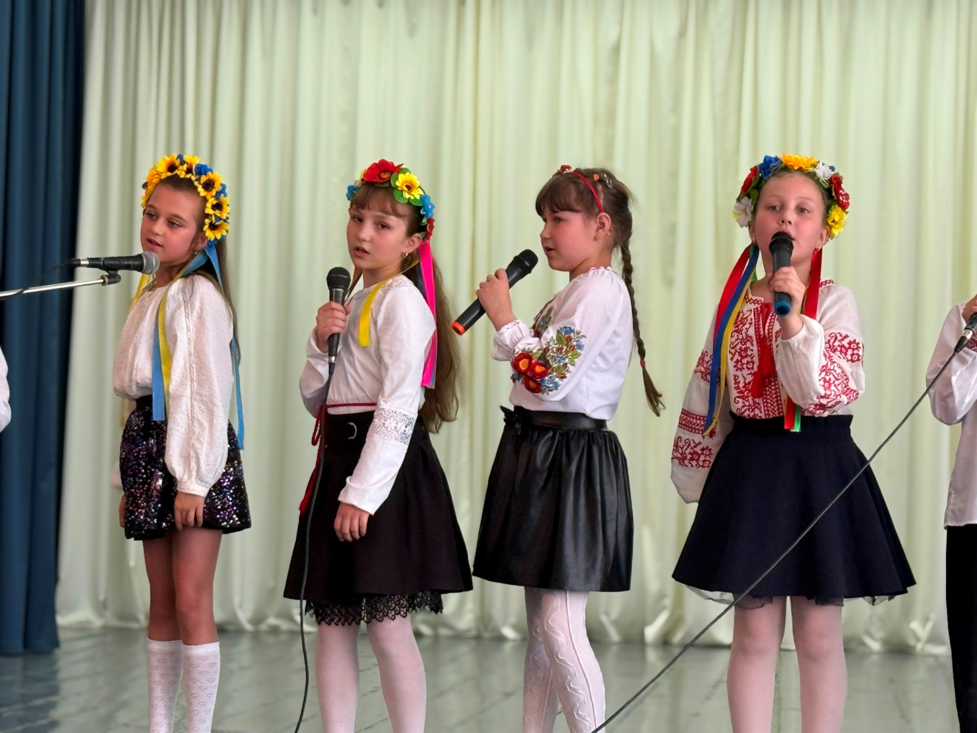 Драйв, емоції, музика і танці: у Первомайському ДЮЦНВ відбувся звітний концерт