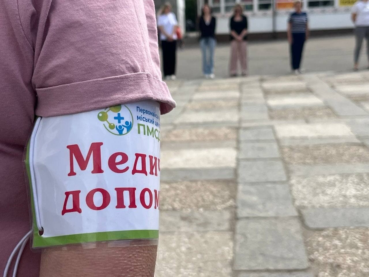 У Первомайській громаді попрощалися із захисником України Олегом Бондаренком