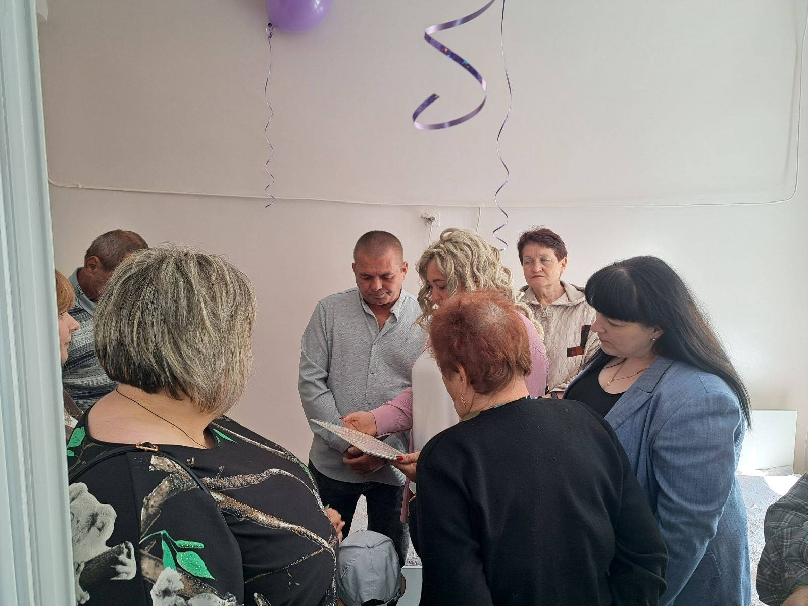 У Первомайській дитячій лікарні відкрили палату, відремонтовану коштом родин загиблих військових