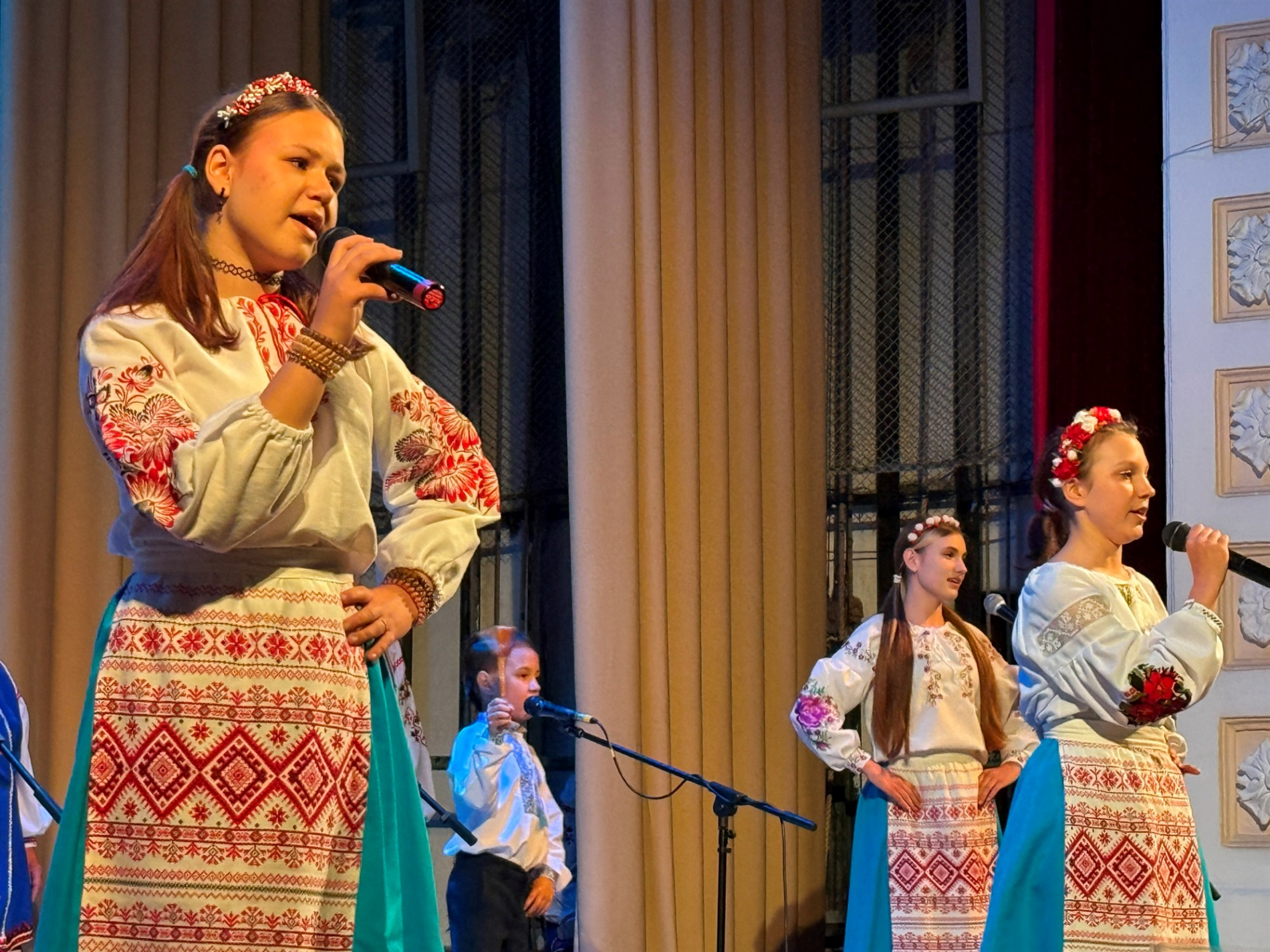 «Щоб «Червона калина» цвіла і співала»: ювілейний концерт у Первомайську