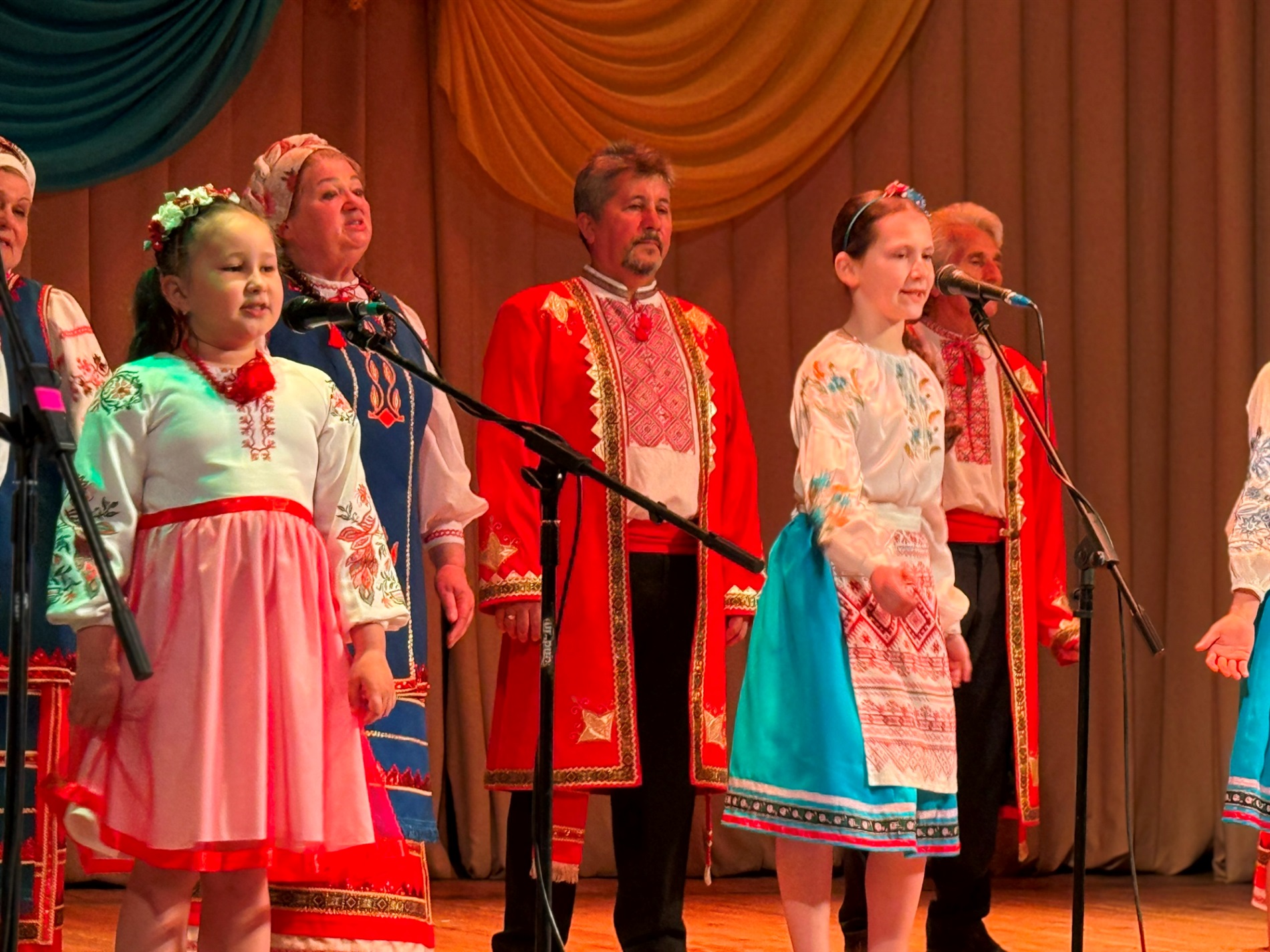 «Щоб «Червона калина» цвіла і співала»: ювілейний концерт у Первомайську