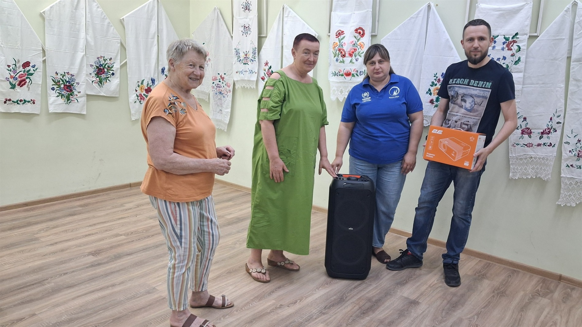 Непересічний день Первомайського музею: подарунки від ГО «Десяте квітня» та відкриття нової виставки