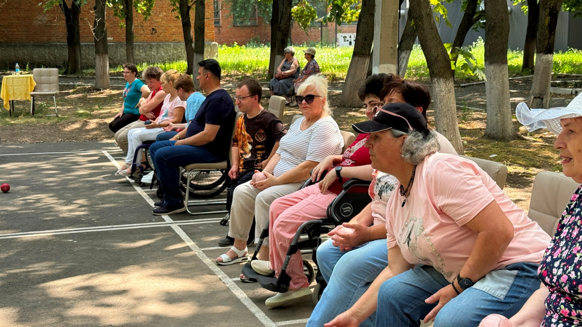 Щирі емоції та живе спілкування: у Первомайську відбулася спартакіада серед людей з інвалідністю