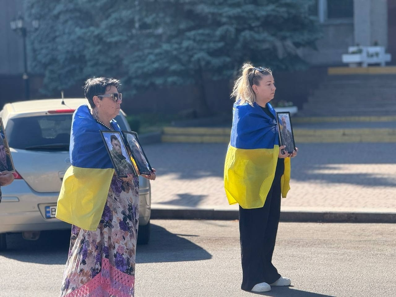 Наші ще не вдома: у Первомайську пройшла традиційна акція на підтримку полонених та безвісти зниклих