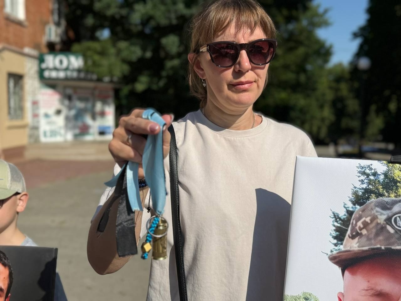 «Полон вбиває»: у Первомайську дзвонили за тими, хто не повернувся додому