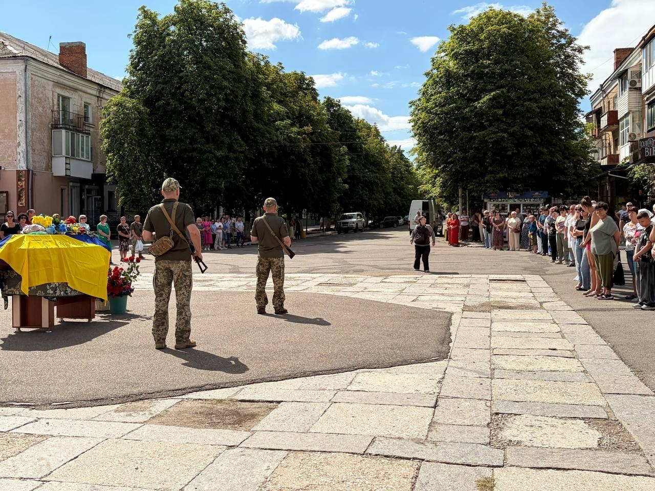 У Первомайську попрощалися із захисником України Олександром Дабіжею