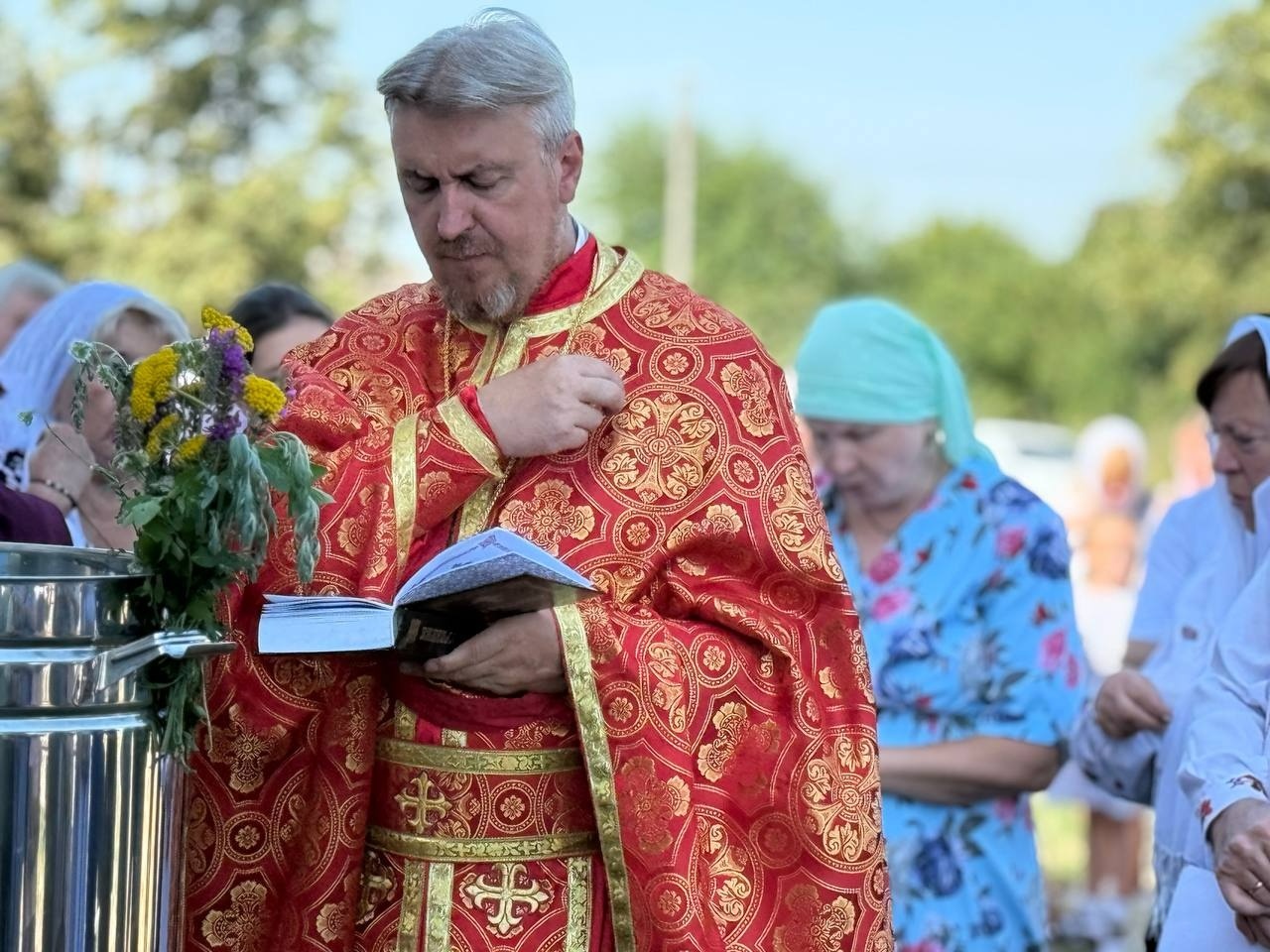 Пахло м'ятою, медом і надією: як у Первомайську відзначили Маковія