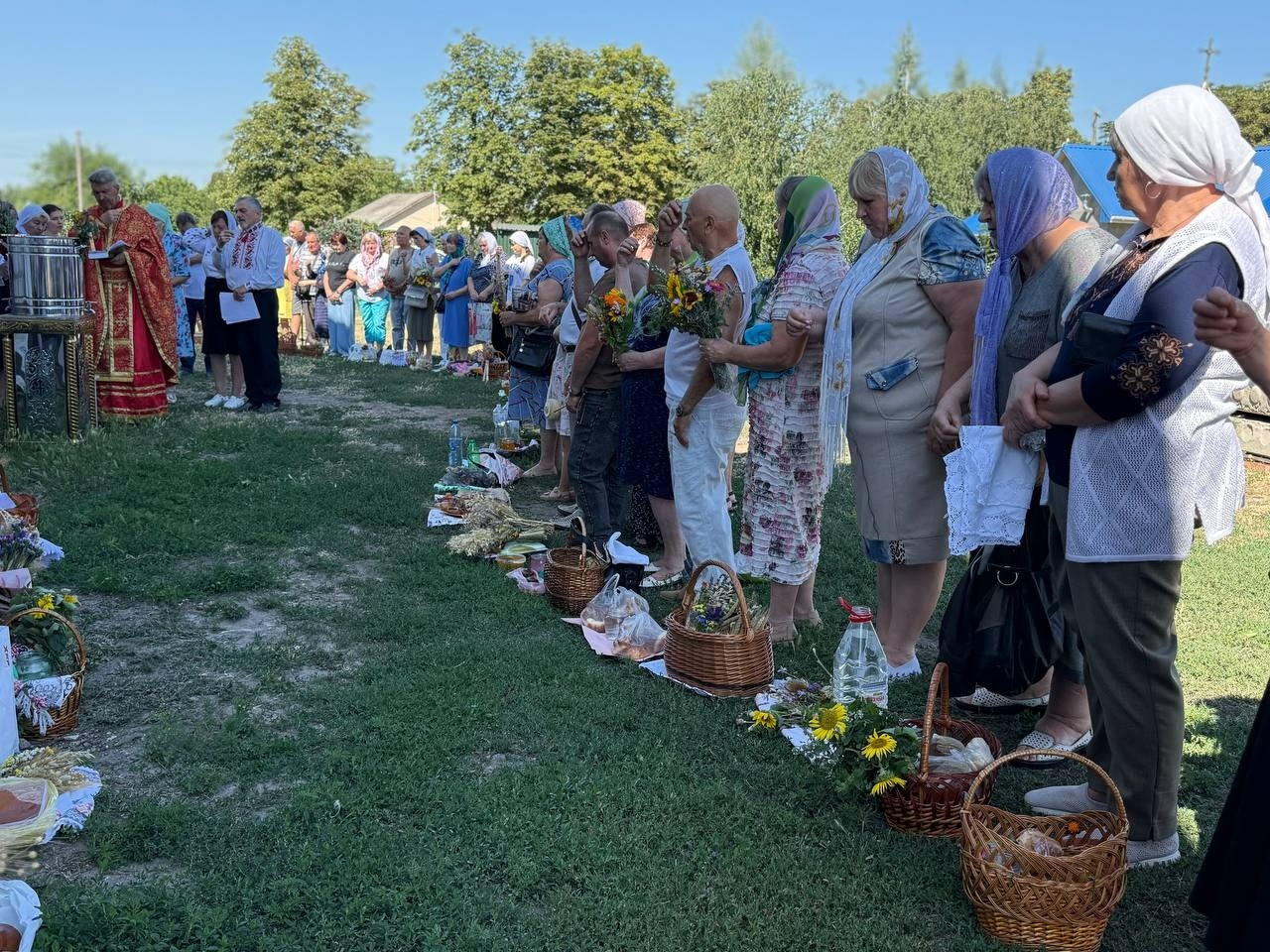 Пахло м'ятою, медом і надією: як у Первомайську відзначили Маковія