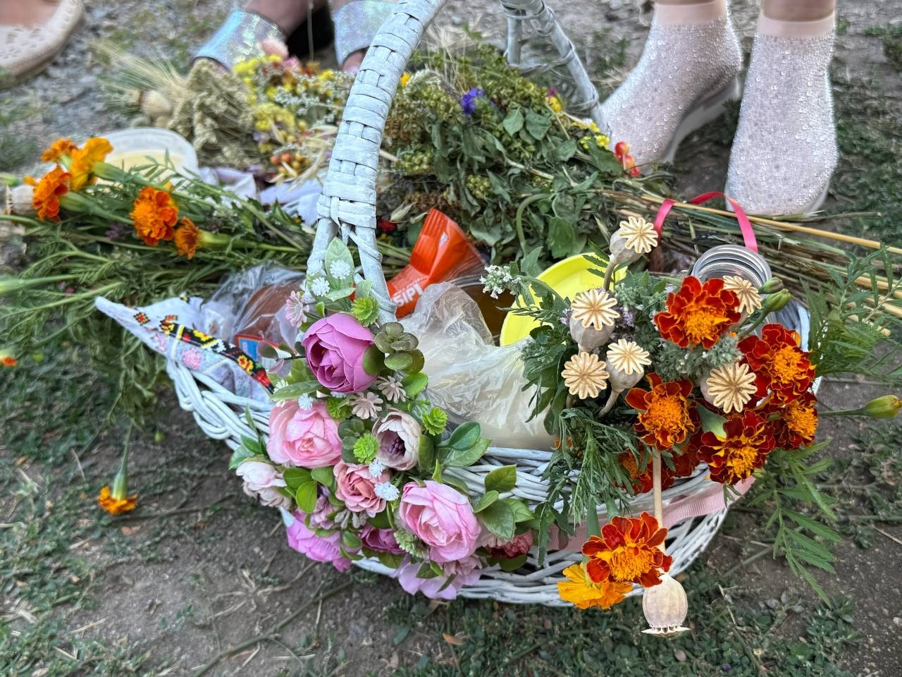 Пахло м'ятою, медом і надією: як у Первомайську відзначили Маковія