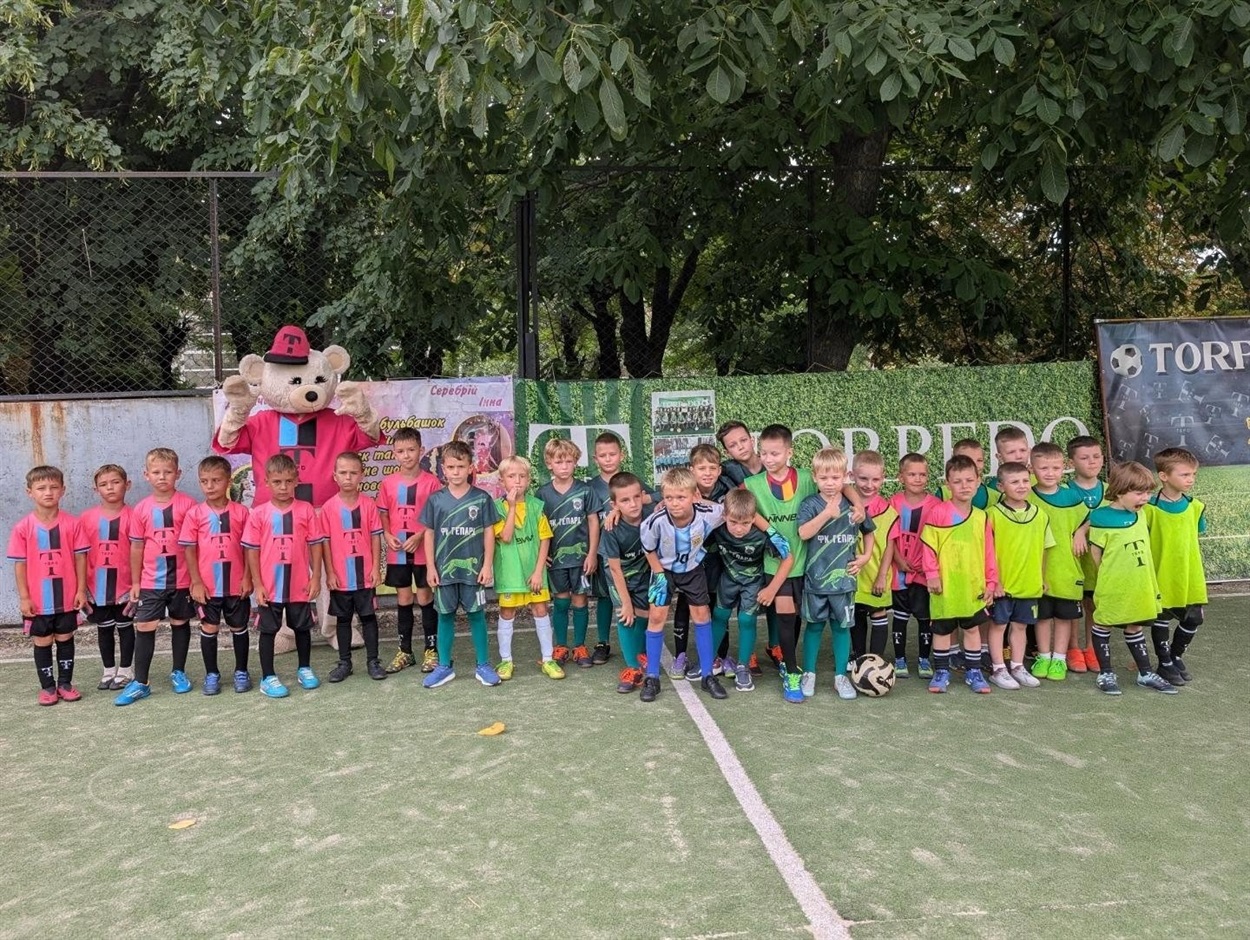 Змаганнями відзначили чергову річницю. Первомайський клуб «Торпедо» провів літні змагання