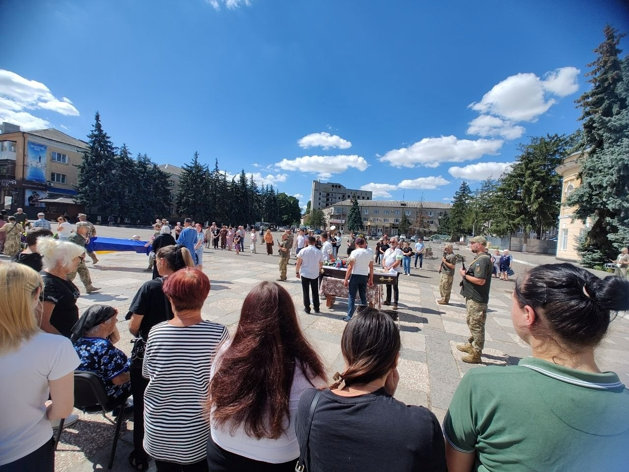 У Первомайську попрощалися із захисником України Володимиром Миндьо