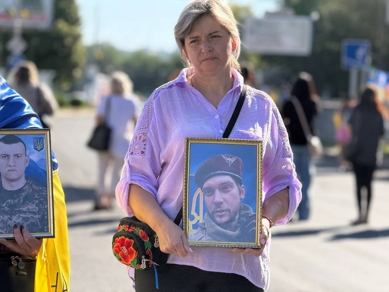 «Ми їх чекаємо живими»: у Первомайську пройшла мирна хода на підтримку полонених та безвісти зниклих