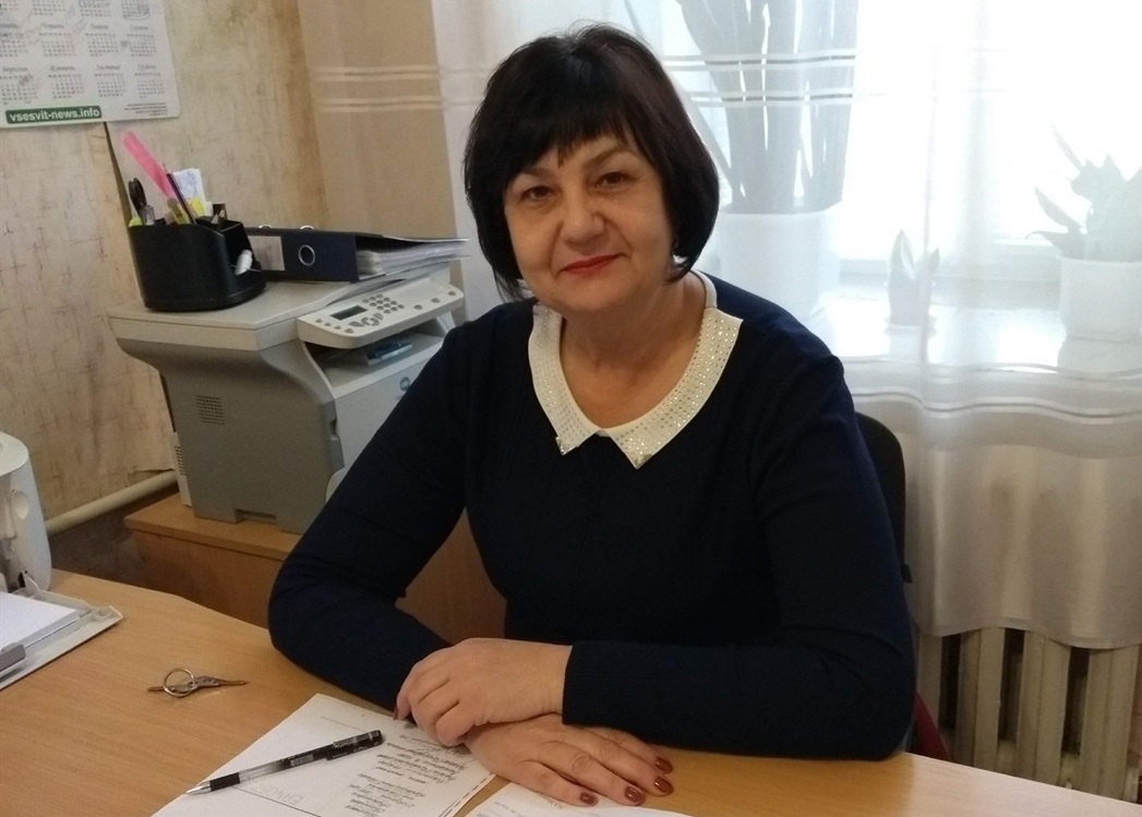 Наталія Анатоліївна Мельниченко працює у Відділі державної реєстрації актів цивільного стану з 20 лютого 1995 року, на посаді керівника — 18 років
