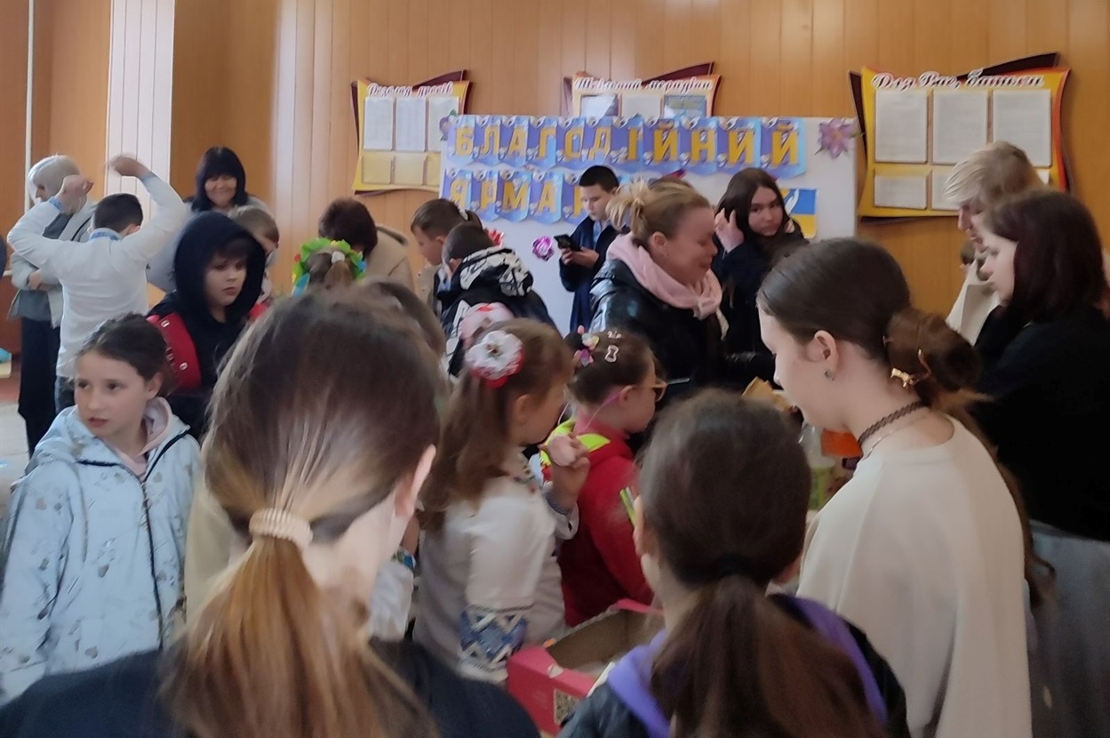 У Первомайській гімназії №6 зібрали кошти для ЗСУ