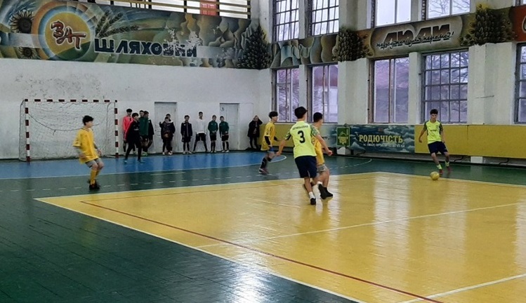 Зимова футбольна першість з футзалу відновилась. Чергові результати первомайців