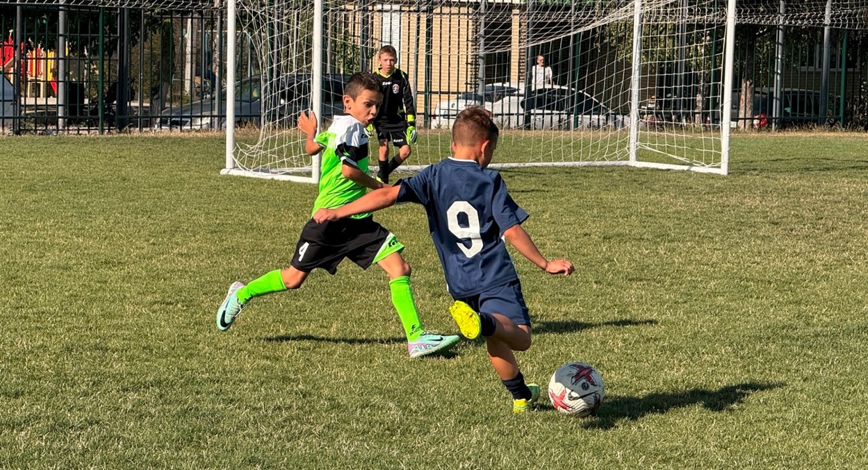 контрольна гра між командами Victory та Дербі